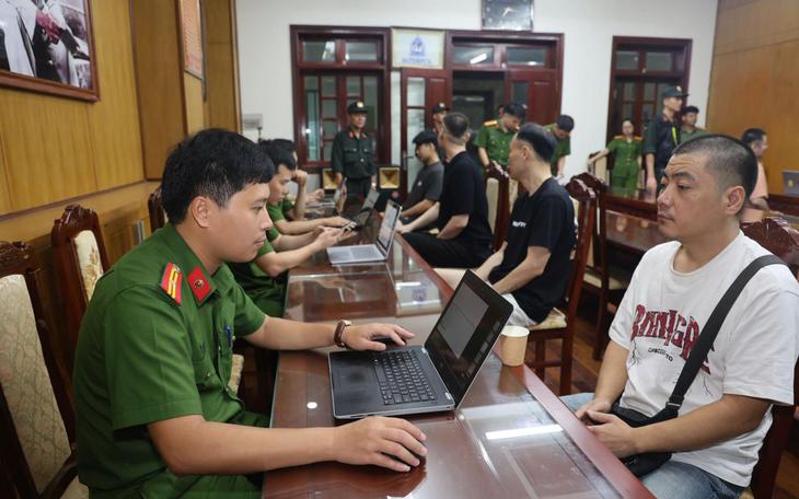 Tin liên quan về việc bắt giữ người Hàn Quốc