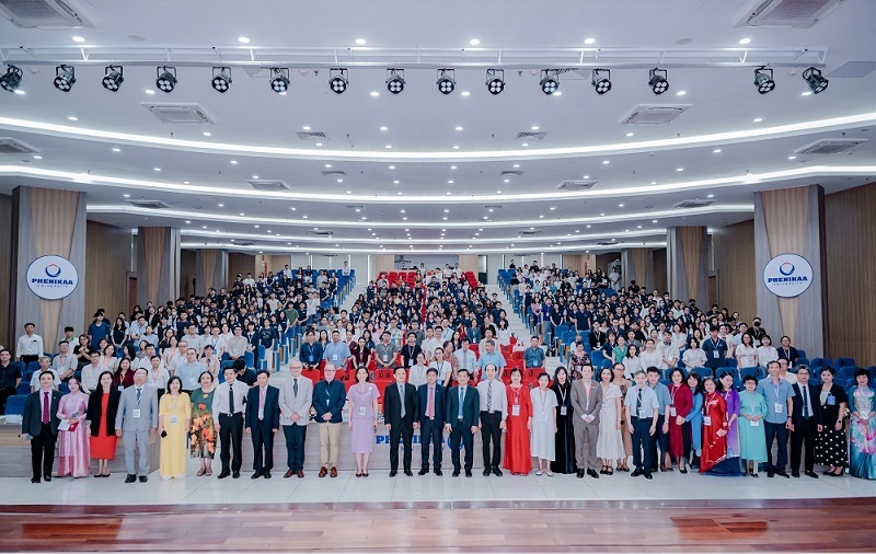 Khám Phá Những Tiến Bộ Đột Phá Trong Di Truyền Y Học Tại MEDLATEC Năm 2026 - Ảnh 1.