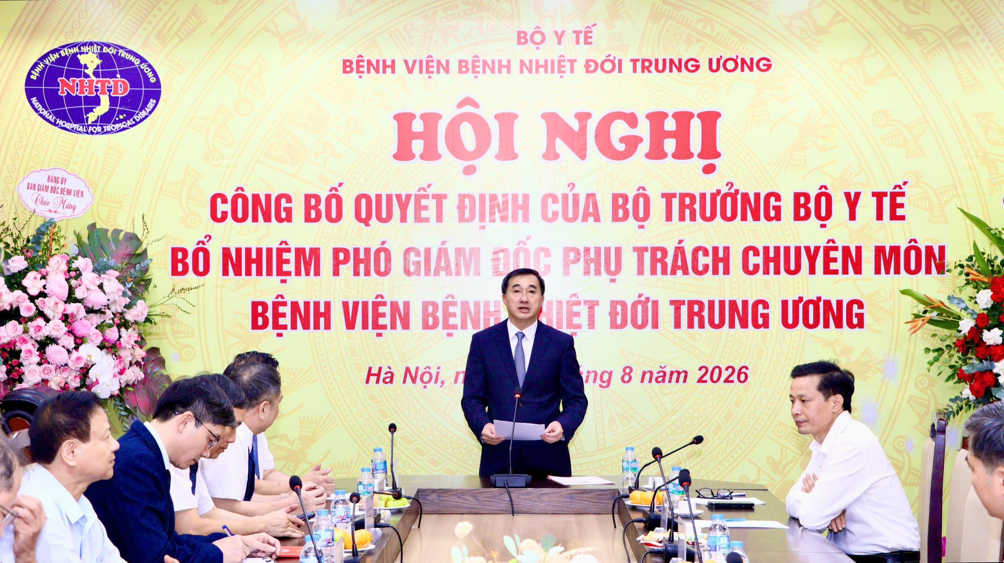 Lãnh Đạo Mới Tại Bệnh Viện Bệnh Nhiệt Đới Trung Ương: Cơ Hội và Thách Thức