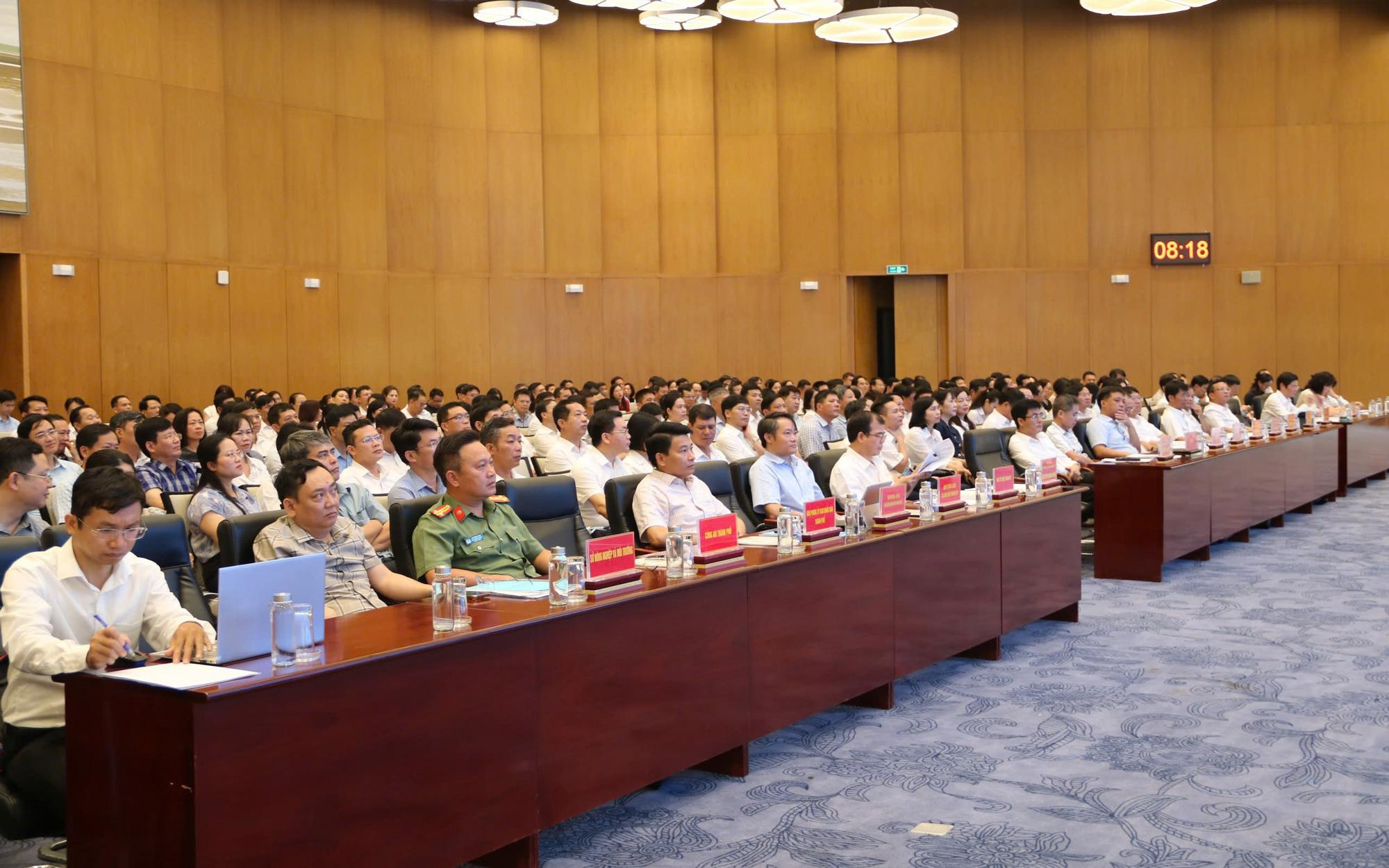 Hải Phòng Tiến Hành Cải Tổ Chức Danh Lãnh Đạo Tại Kỳ Họp HĐND