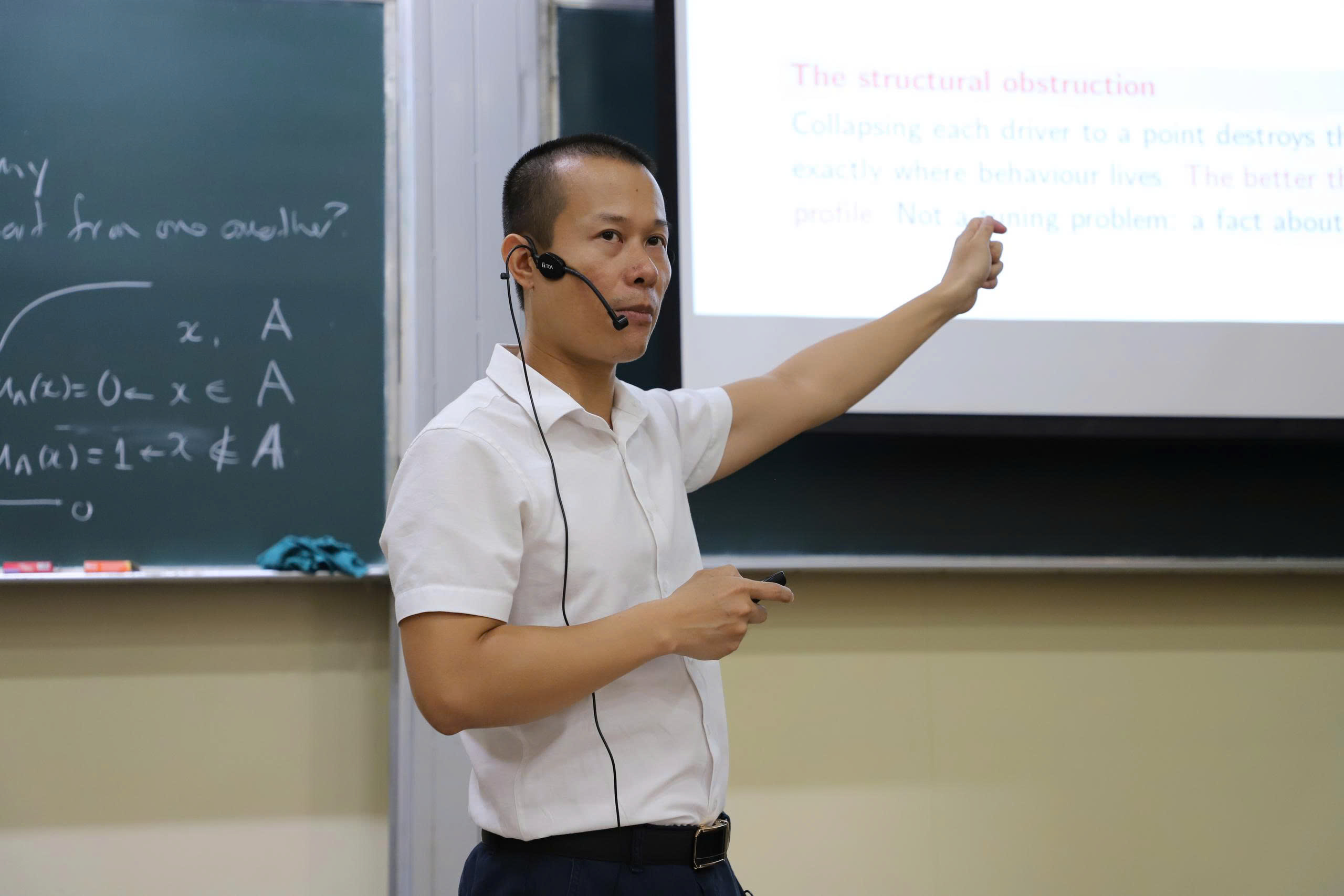 Sự Tham Gia Của AI Trong Nghiên Cứu Toán Học: Những Thách Thức Và Cơ Hội
