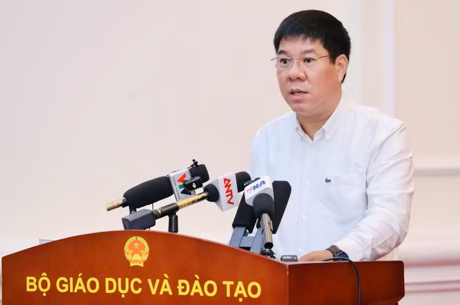 Công bố điểm thi lại tốt nghiệp THPT của thí sinh Tuyên Quang thế nào?- Ảnh 1.