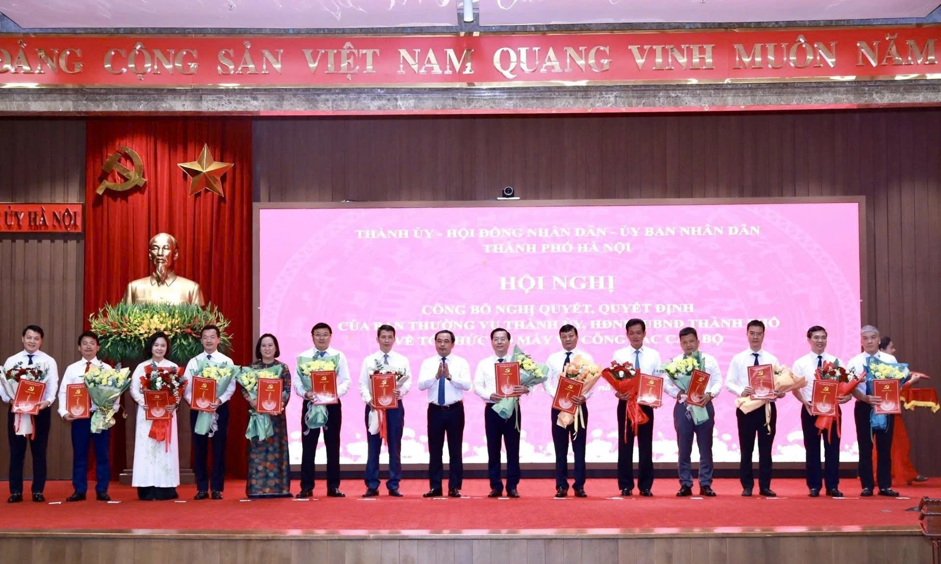 Nâng Cao Năng Lực Quản Lý: Ông Nguyễn Thanh Liêm Được Bổ Nhiệm Giám Đốc Cơ Quan Báo và PT-TH Hà Nội
