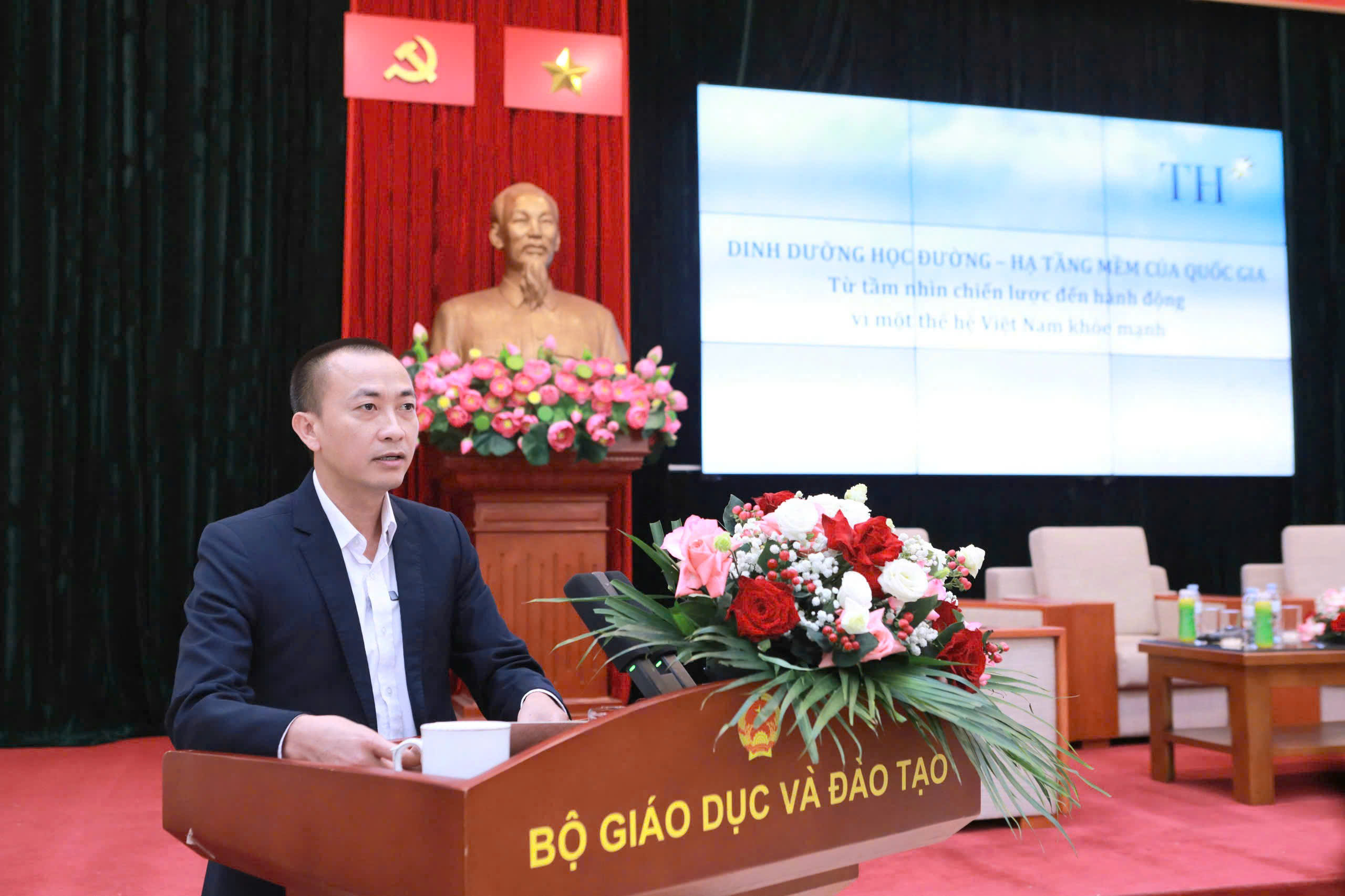 Cần sớm có Luật Dinh dưỡng học đường để bảo vệ sức khỏe thế hệ tương lai- Ảnh 1.