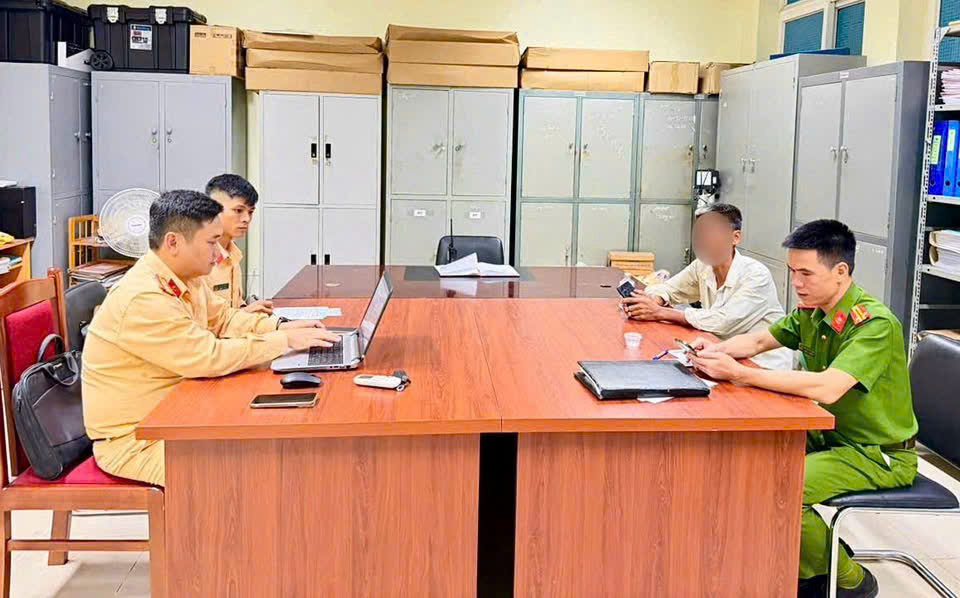 Bị phạt nguội gần 100 lần: Bỏ xe có thoát khoản phạt gần 475 triệu đồng?- Ảnh 1.