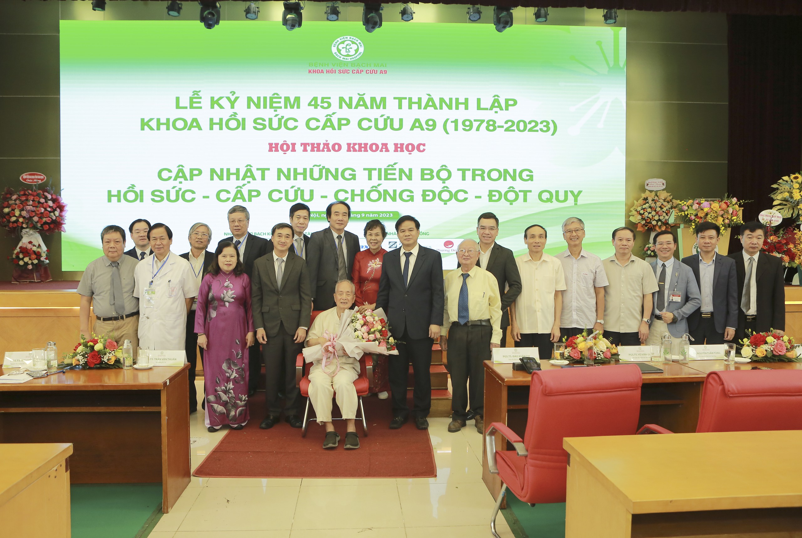 Tiếp bước người Thầy lớn – Viết tiếp trang sử vẻ vang của Bệnh viện Bạch Mai và nền y học Việt Nam- Ảnh 1.