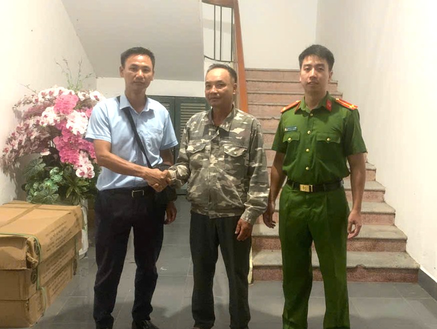 Vụ Chuyển Khoản Nhầm Hơn 200 Triệu: Hành Động Kịp Thời Của Người Dân