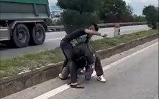 Khám Phá Tà Xùa: Kỹ Năng Làm Nông Đáng Kinh Ngạc Của Khách Tây