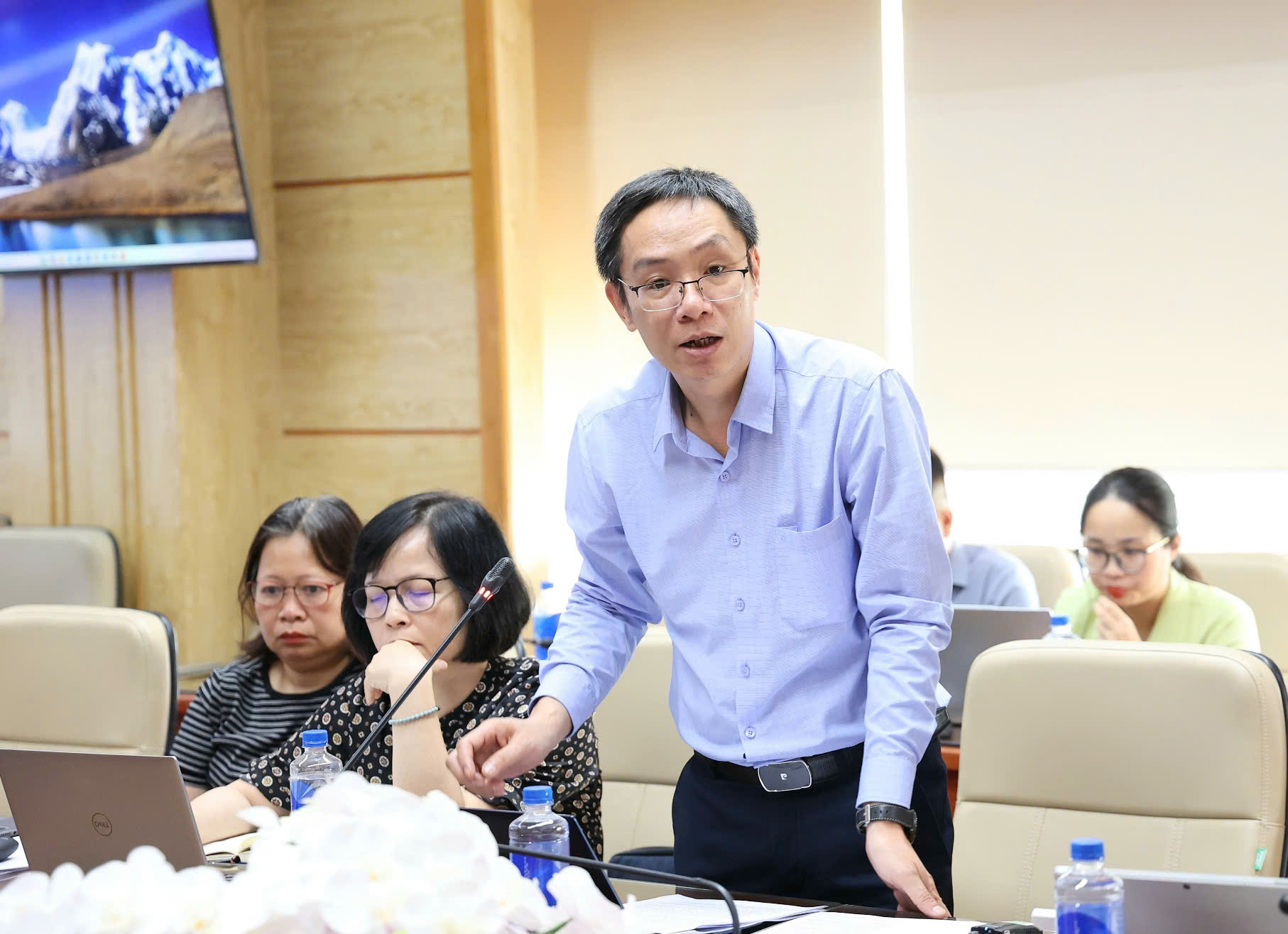 Xây dựng Chính sách quốc gia về dược hướng đến 3 mục tiêu: Sức khỏe nhân dân, an ninh thuốc và phát triển ngành dược - Ảnh 7.