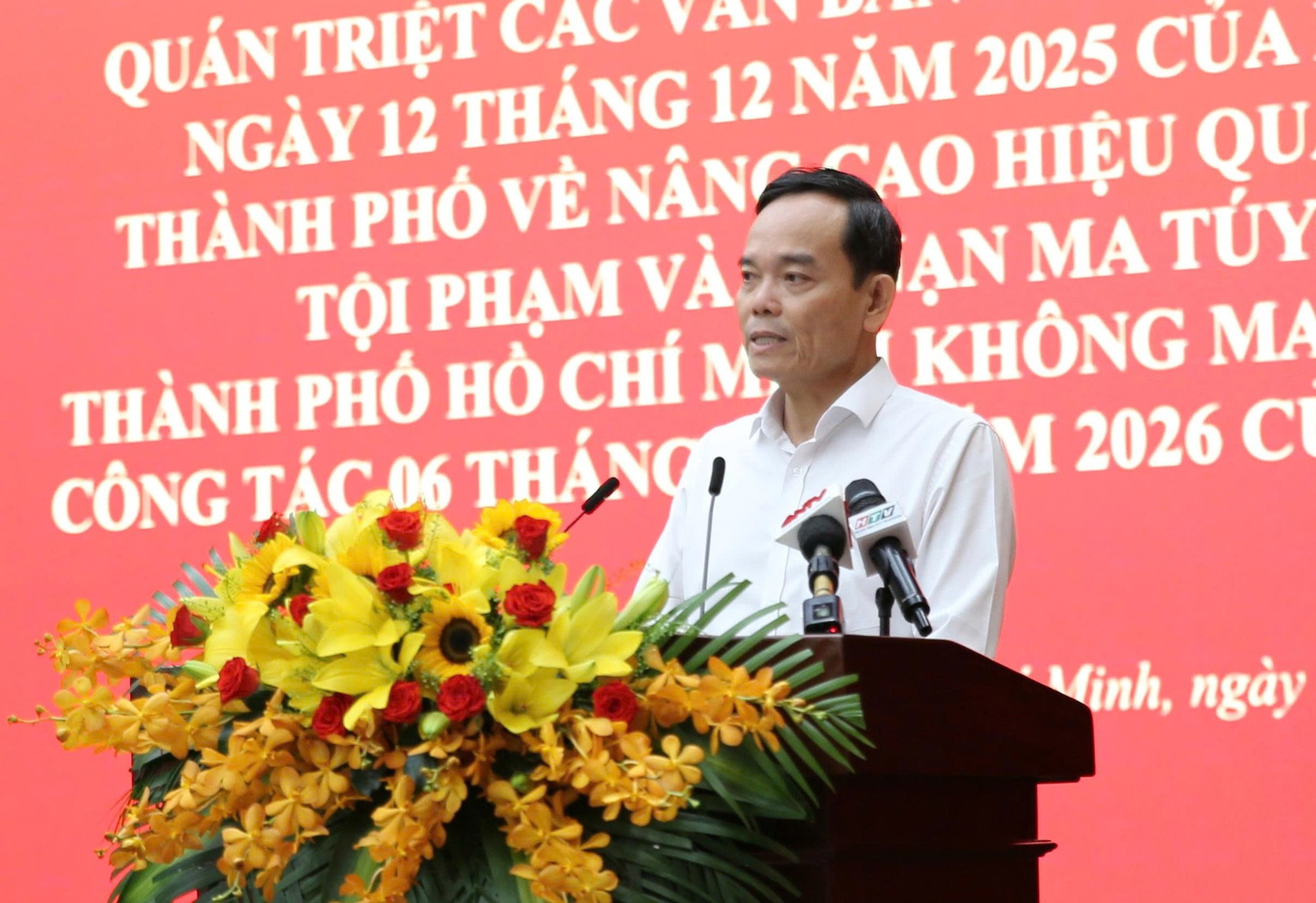 Bí thư Thành ủy TPHCM: Xây dựng thành phố không ma túy phải lấy cơ sở làm nền tảng, quản lý thực chất- Ảnh 1.