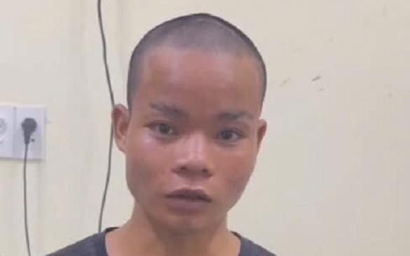 Người Phụ Nữ Trộm Cắp Lư Hương Tại Đền Thờ Liệt Sĩ Bị Bắt