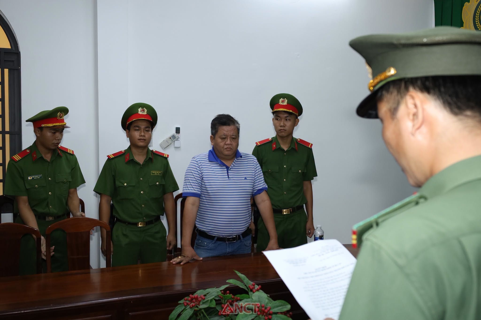 Võ Xuân Trường: Câu Chuyện Bị Điều Tra Từ Công Ty Mekolor