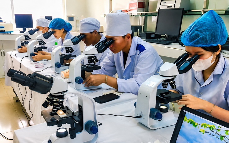 Ảnh minh họa về sắp xếp cơ sở đào tạo y tế