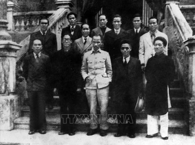 chu-tich-ho-chi-minh-a-1787096718858-1787096719288866886627 Sự lãnh đạo đúng đắn, sáng suốt của Đảng - nhân tố quyết định thắng lợi Cách mạng Tháng Tám năm 1945- Ảnh 4.