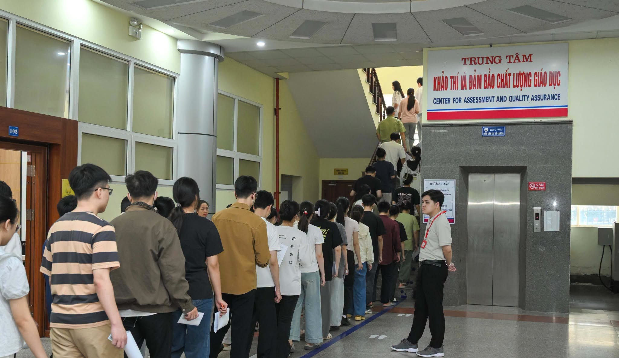 Thí sinh dự thi Sau đại học Trường Đại học Y Hà Nội - Ảnh 1.