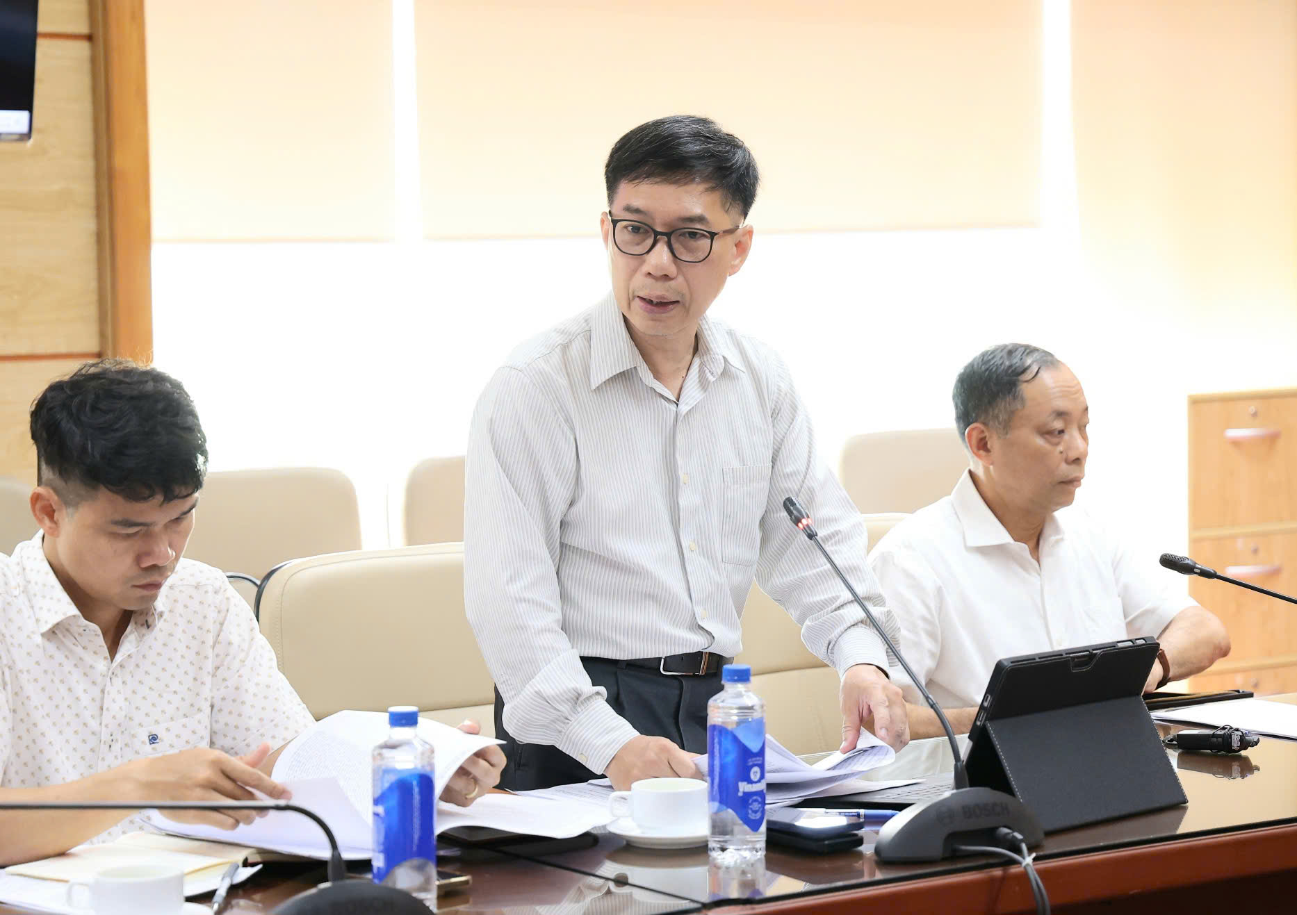 Xây dựng Chính sách quốc gia về dược hướng đến 3 mục tiêu: Sức khỏe nhân dân, an ninh thuốc và phát triển ngành dược - Ảnh 5.