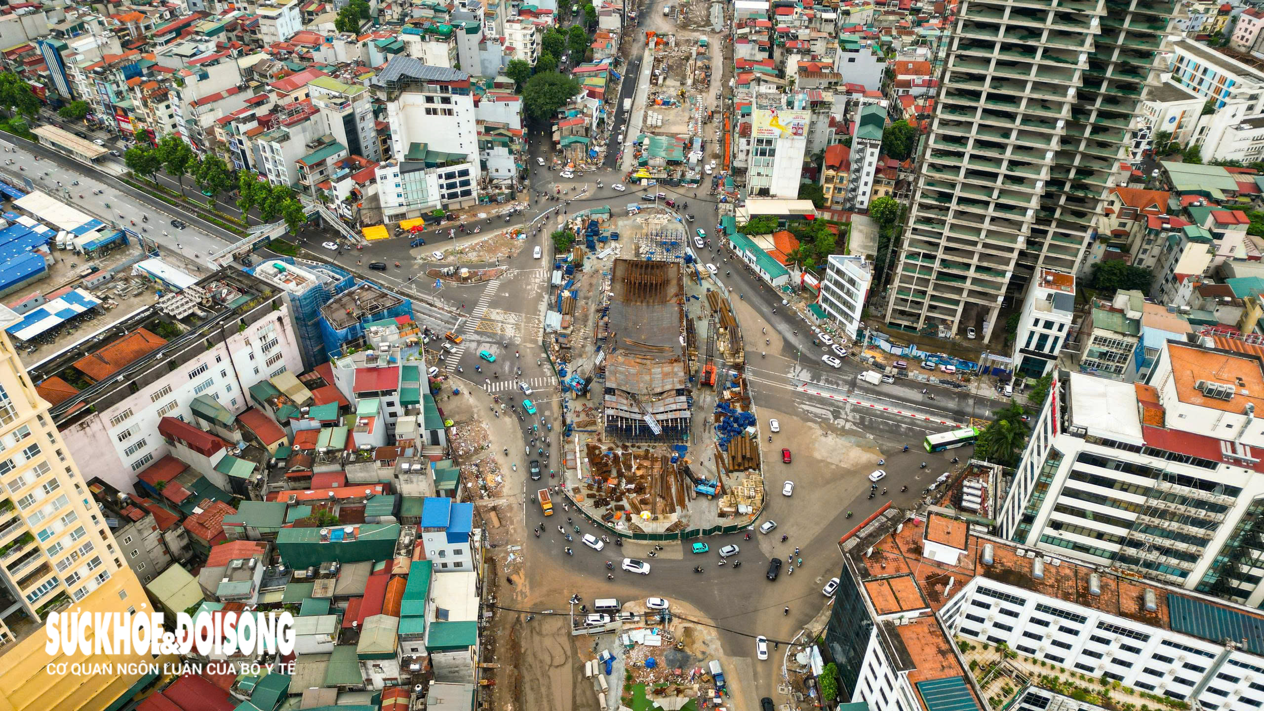 Hiện trạng tuyến Vành đai 'hẹn' thông xe dịp Quốc khánh 2/9- Ảnh 1.