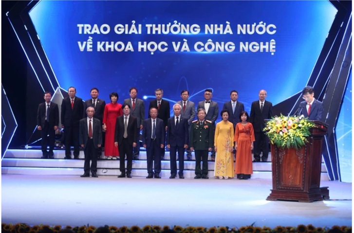 - Ảnh 1.