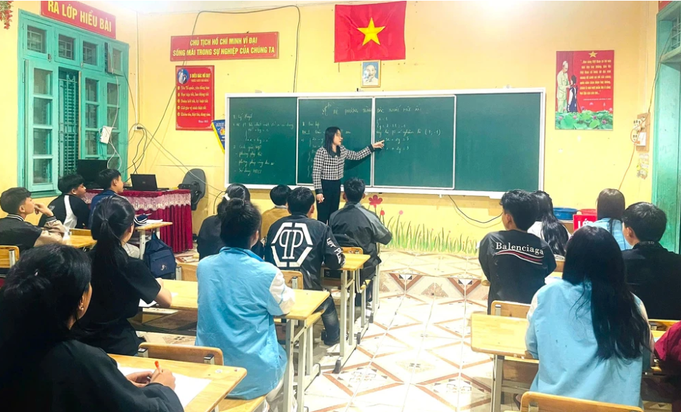 Thử Thách Trong Việc Tinh Gọn Hệ Thống Giáo Dục: Lời Kêu Gọi Từ Các Nhà Giáo - Ảnh 2.