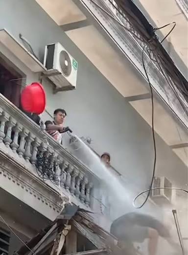 Hà Nội: Khởi Tố Người Dùng Máy Bơm Áp Lực Chống Lại Thi Hành Án