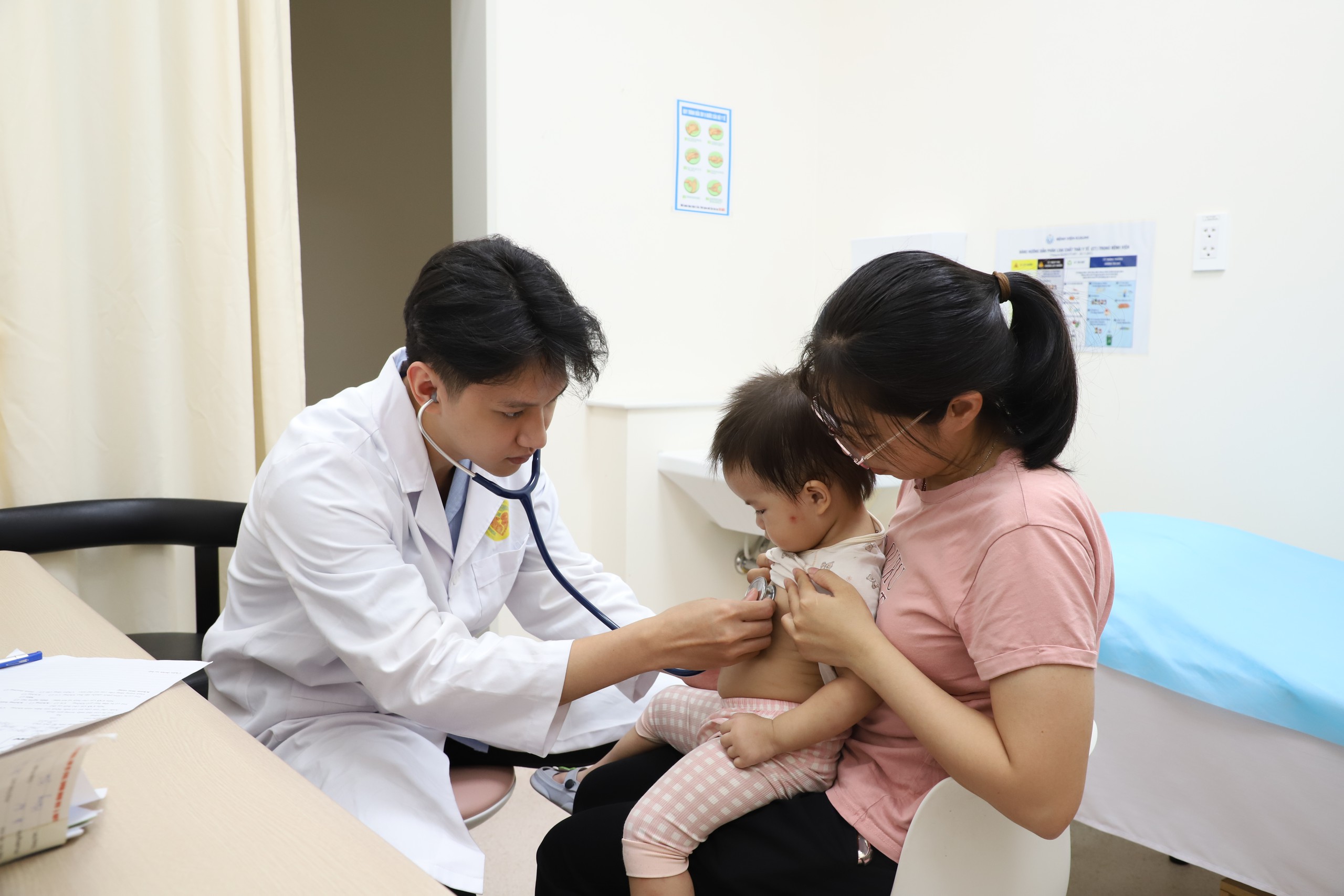 Khám tim mạch cho trẻ em tại Hưng Yên