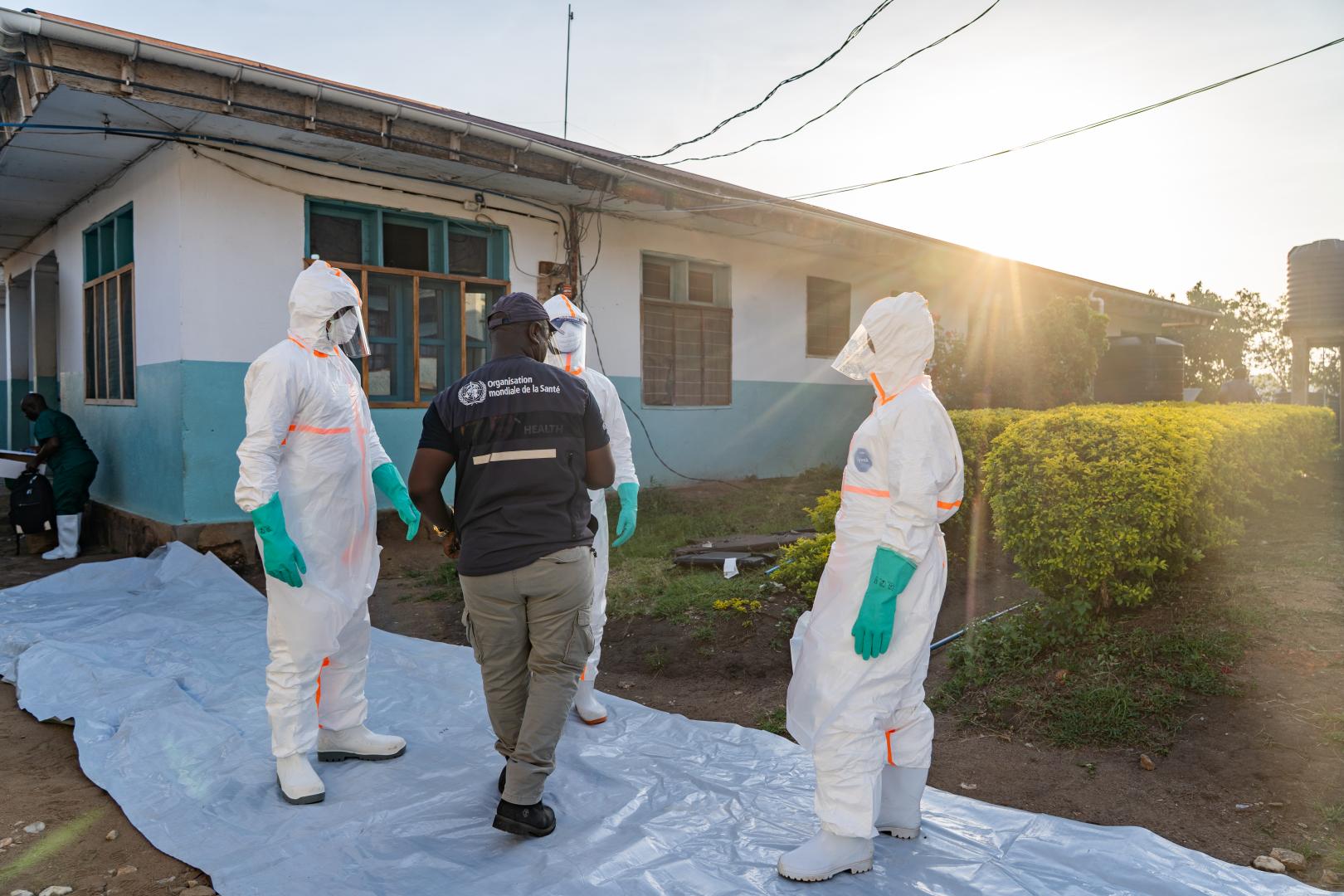 Bùng Phát Dịch Ebola Tại CHDC Congo: Hệ Lụy Và Thách Thức Giáo Dục