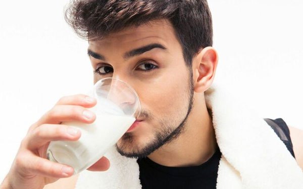 Có Nên Uống Sữa Đậu Nành Đối Với Sức Khỏe Sinh Sản Của Nam Giới?