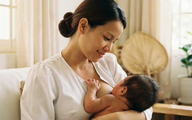 Duy trì nguồn sữa mẹ - Ảnh 2.