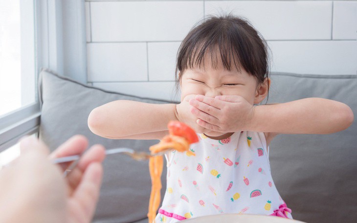 Tình trạng thiếu kẽm khiến trẻ biếng ăn và chậm phát triển chiều cao ra sao? - Ảnh 2.