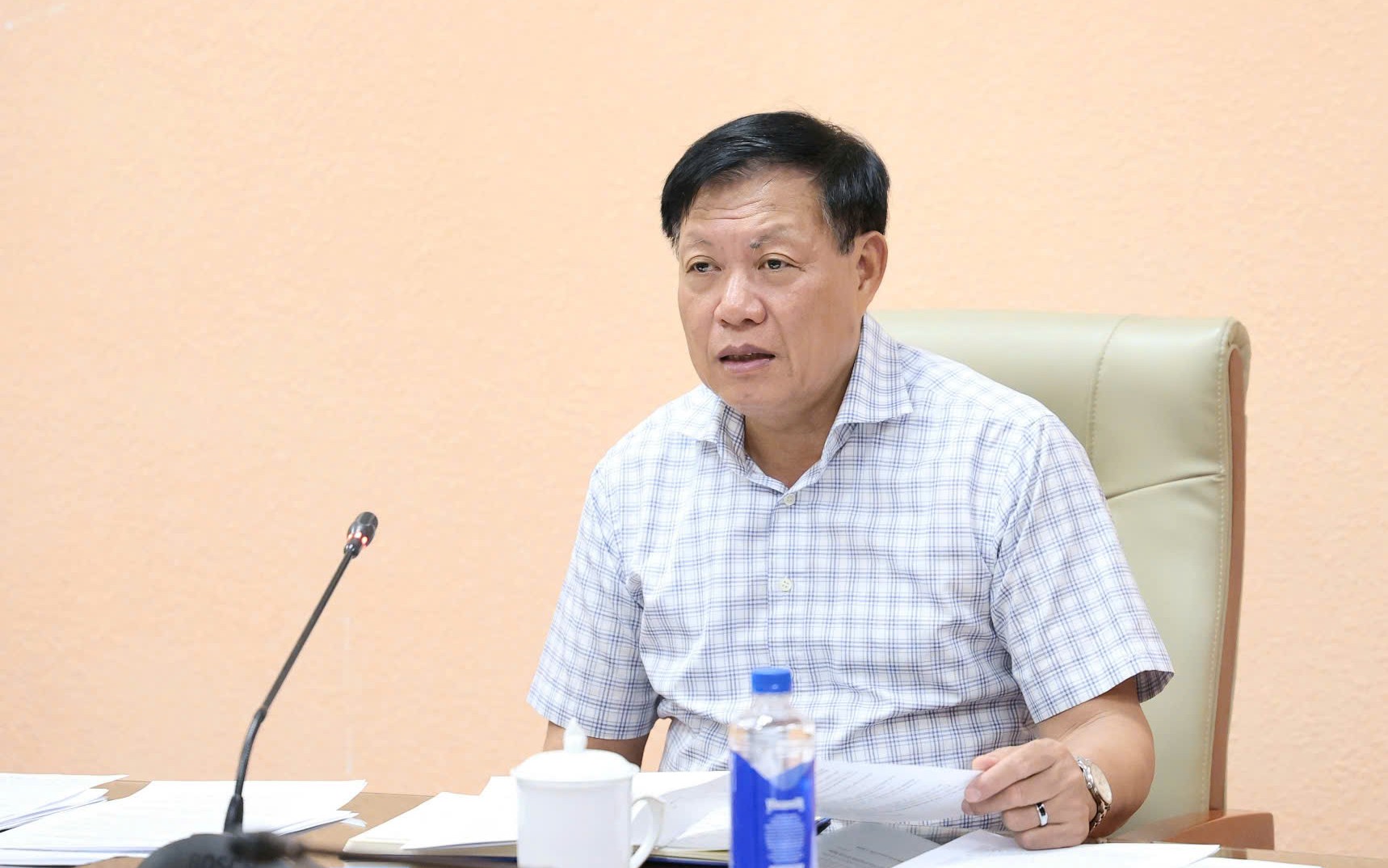 Bộ Y tế: Tập trung kiểm tra việc bán thiết bị y tế cao hơn giá niêm yết, biến động bất thường - Ảnh 2.
