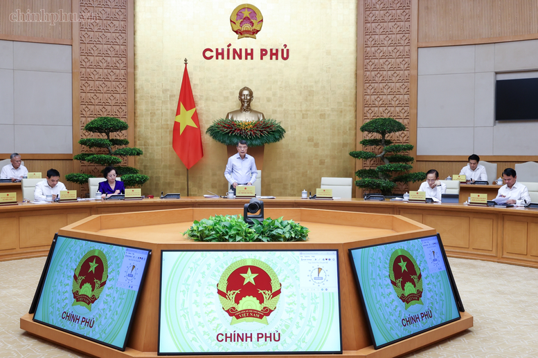 Thủ Tướng Đề Xuất Giải Pháp Giảm Chi Phí Thuốc và Thiết Bị Y Tế