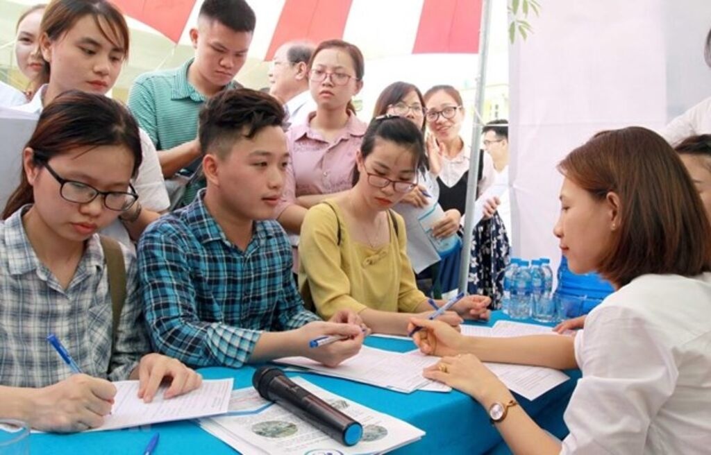 Đề Xuất Kế Hoạch Tạo Việc Làm Bền Vững Trong Thế Giới Mới