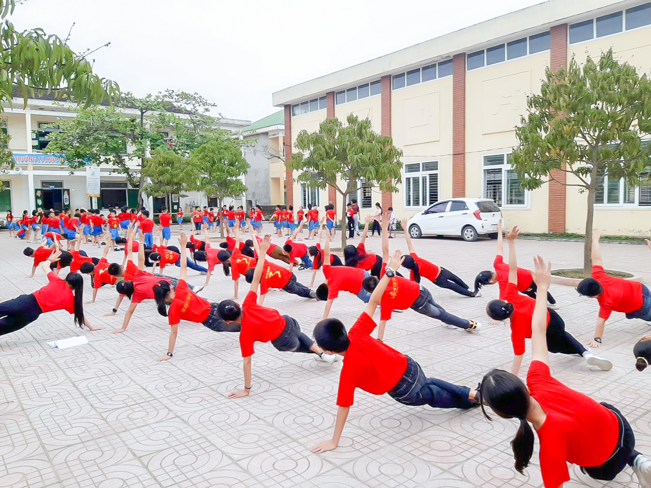 Tạo Dựng Một Tương Lai Khỏe Mạnh Với Luật Dinh Dưỡng Học Đường