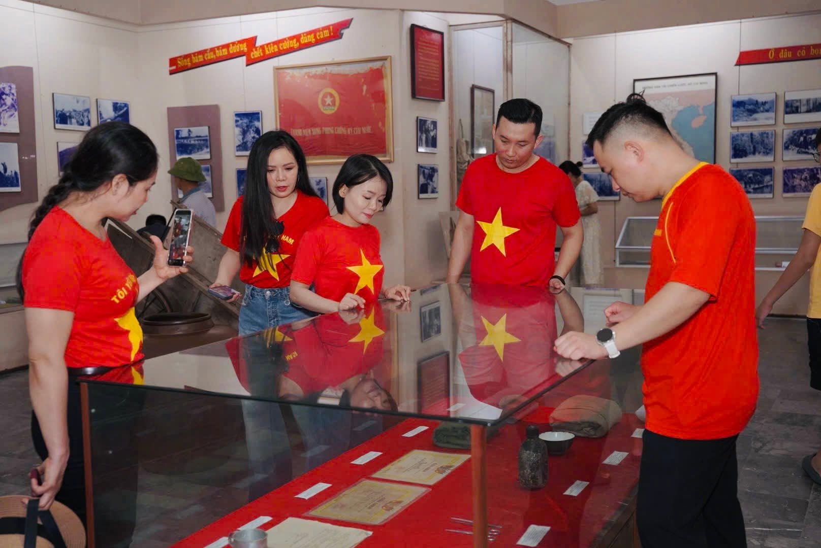 Ngã Ba Đồng Lộc: Hành Trình Tưởng Niệm Trong Dịp Quốc Khánh