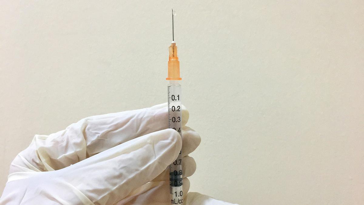 GSK Bắt Đầu Thử Nghiệm Cuối Cùng Vaccine Cúm mRNA Đột Phá