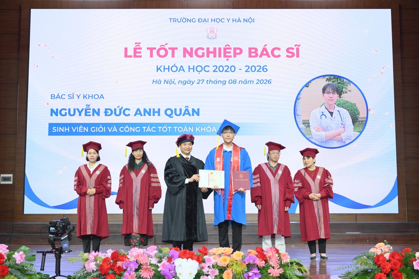 Đường Đến Ngôi Vị Thủ Khoa Bác Sĩ Nội Trú: Hành Trình Đầy Đam Mê